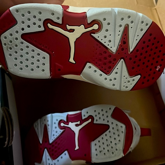 JORDAN SHOES FLTCLB’91 SIZE 5C - Picture 2 of 3